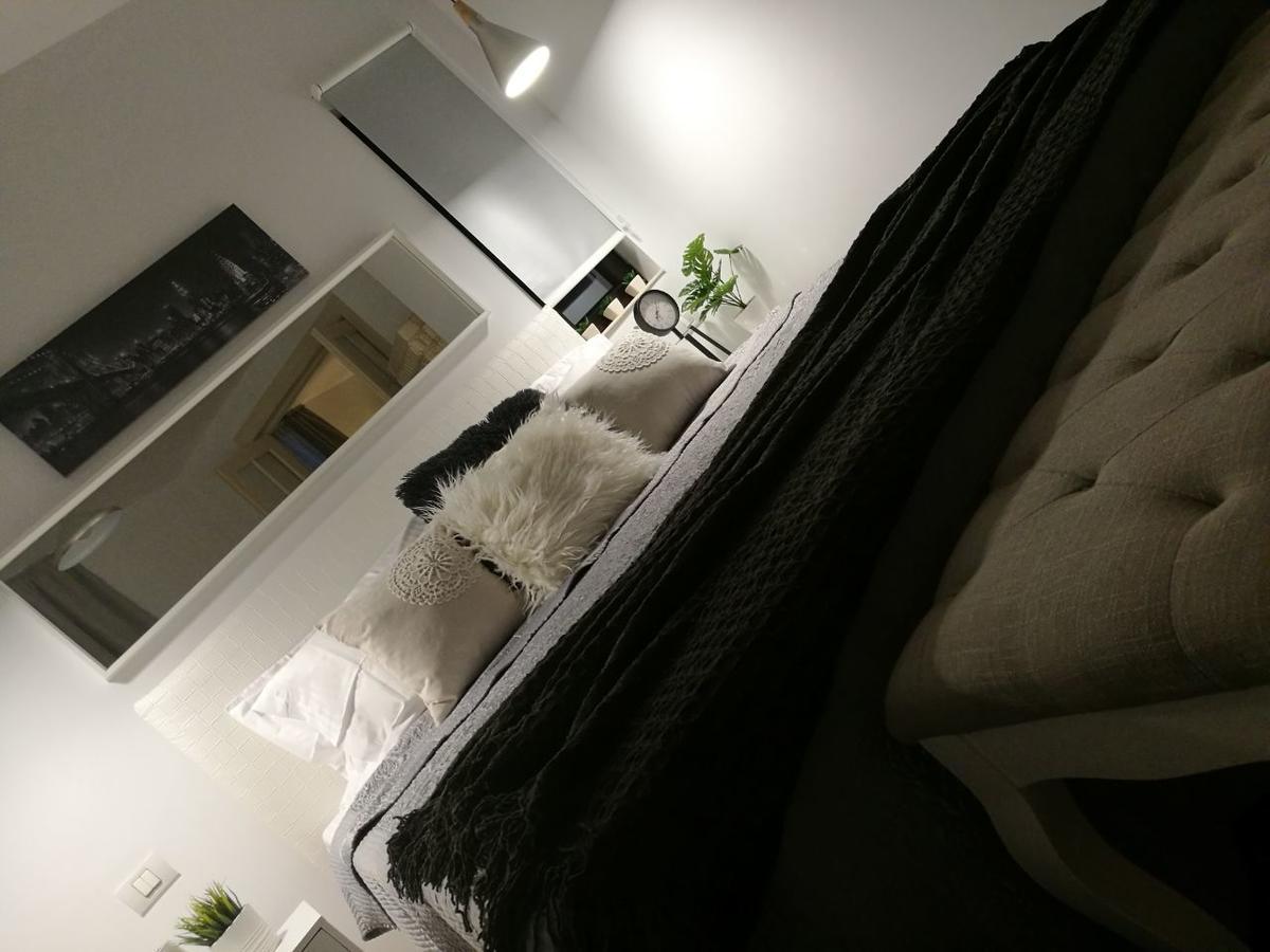 Metropole Apartments Invilla Old City ブカレスト エクステリア 写真