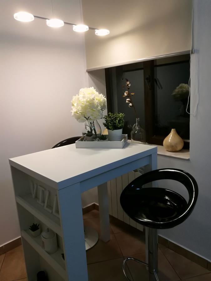 Metropole Apartments Invilla Old City ブカレスト エクステリア 写真