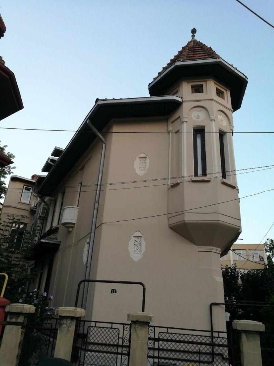Metropole Apartments Invilla Old City ブカレスト エクステリア 写真