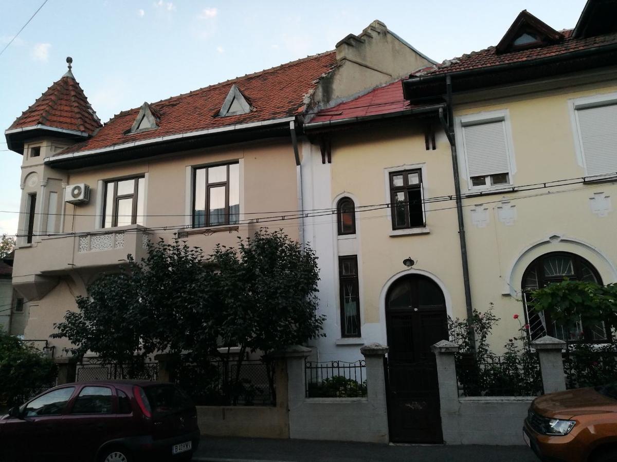 Metropole Apartments Invilla Old City ブカレスト エクステリア 写真
