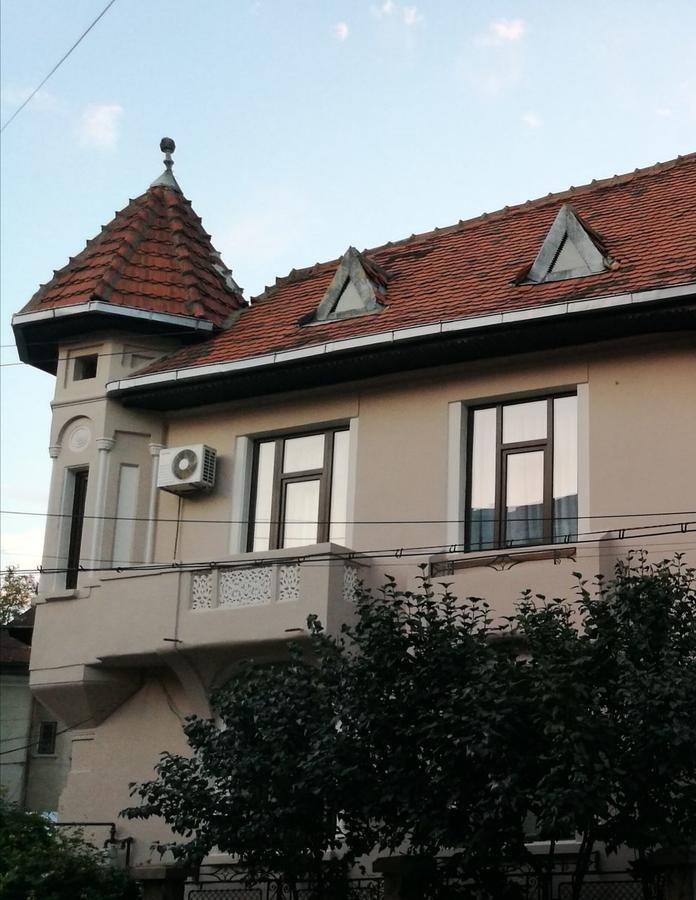 Metropole Apartments Invilla Old City ブカレスト エクステリア 写真
